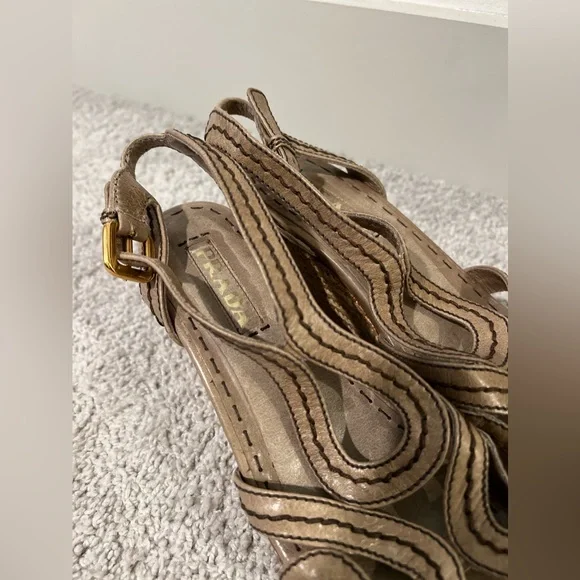 PRADA  vintage‎ wedge heels open toe with amazing details ! - Picture 11 of 15